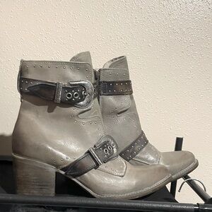 Freebird by Steven Selina